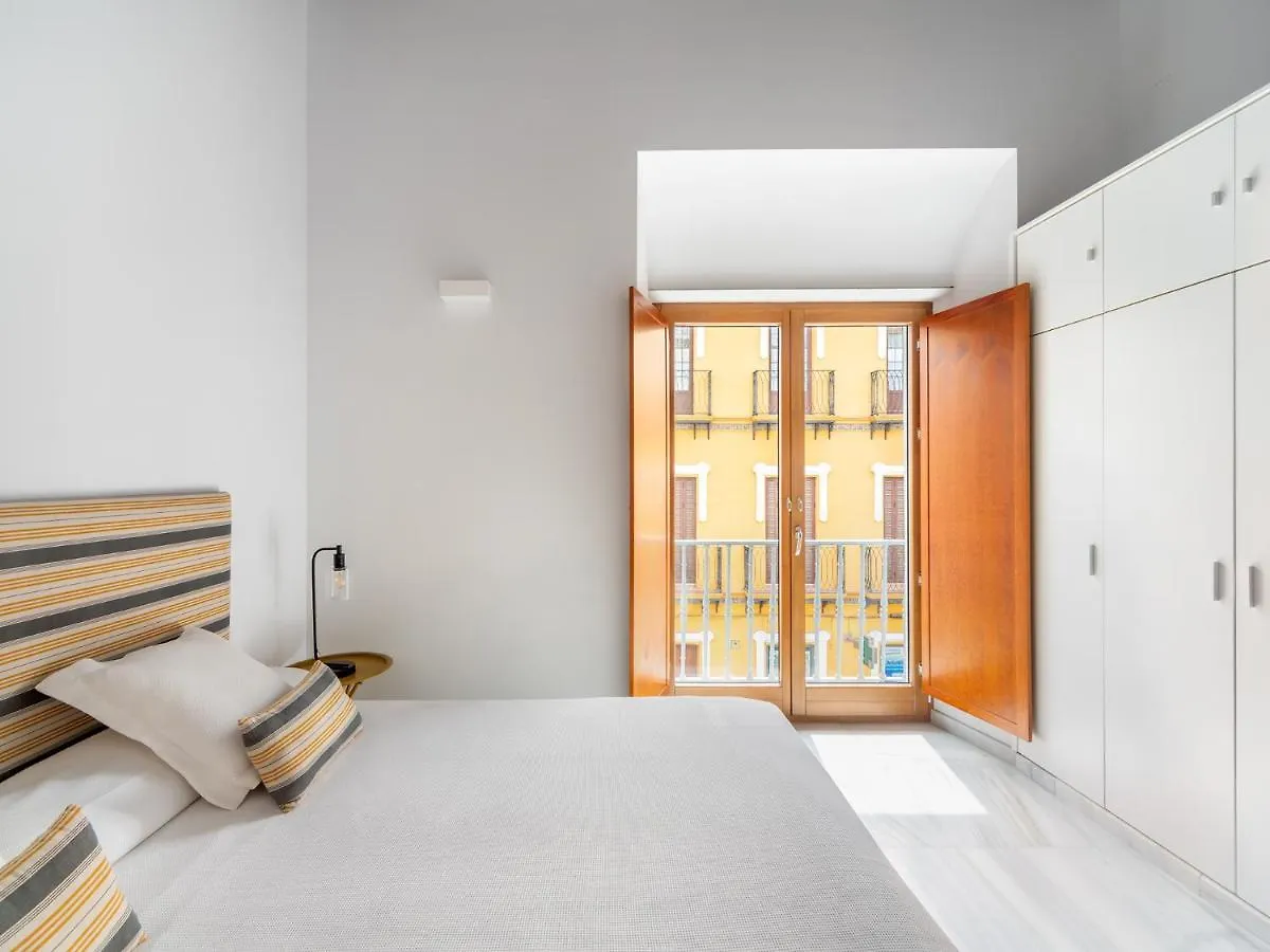 Numa Seville Molina Aparthotel