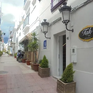  Pensión Tak Boutique Old Town España